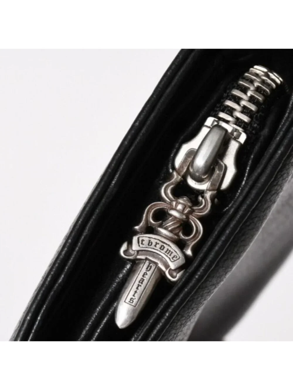 Chrome Hearts Wallet Joey Bifold Dagger Zip Scroll Label Black